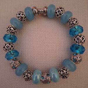 Elegant Silver and Blue Beaded Bracelet